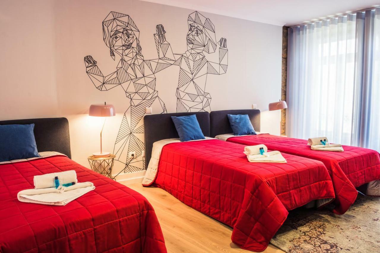 Auberge de jeunesse In & *